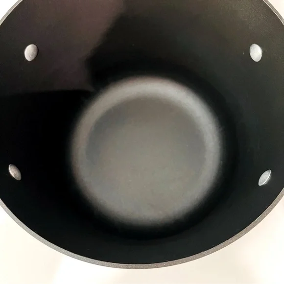 Calphalon Contemporary 8 Qt Pot - Picture 4 of 9